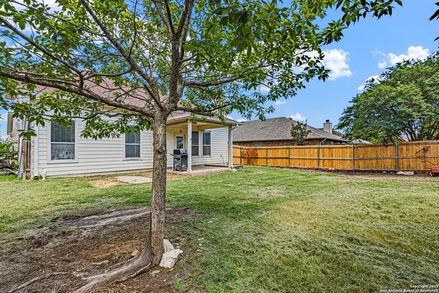 1258 Sandhill Crane, New Braunfels, TX 78130