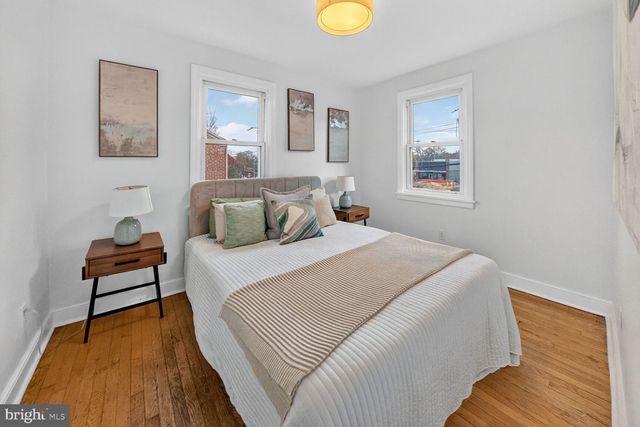 832 DELAFIELD ST NE, Washington, DC 20017