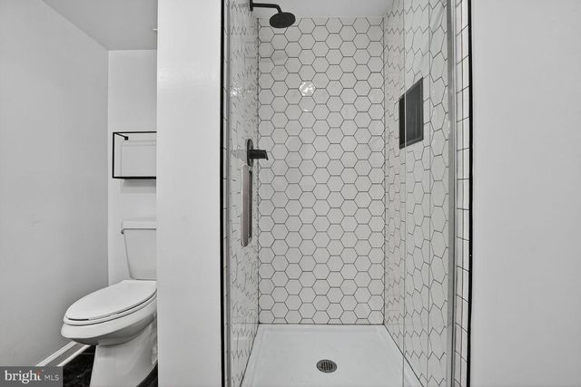 832 DELAFIELD ST NE, Washington, DC 20017