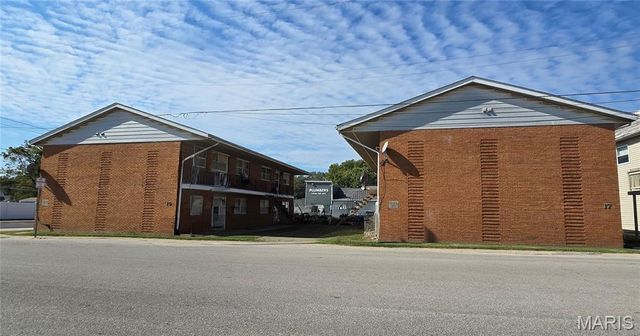 19 S Long Street, Caseyville, IL 62232