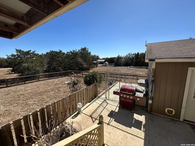 261 Pr 1514, Bandera, TX 78003