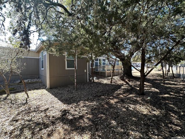 261 Pr 1514, Bandera, TX 78003