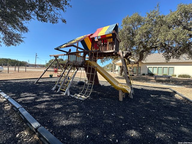 261 Pr 1514, Bandera, TX 78003