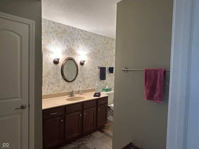 1163 Extraordinary Trail 72, Greenfield, IN 46140