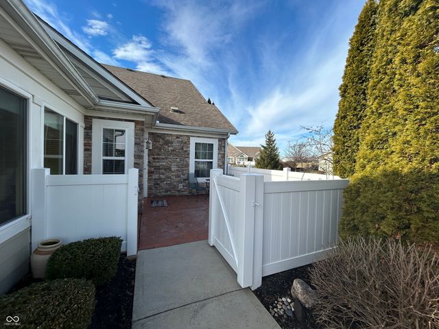 1163 Extraordinary Trail 72, Greenfield, IN 46140