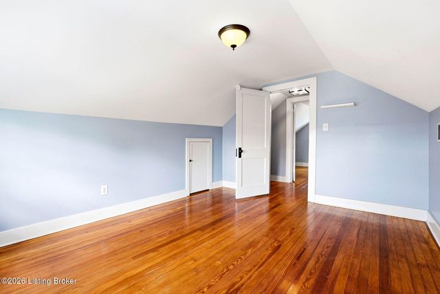 817 Lydia St, Louisville, KY 40217