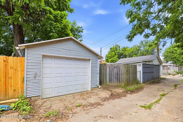817 Lydia St, Louisville, KY 40217