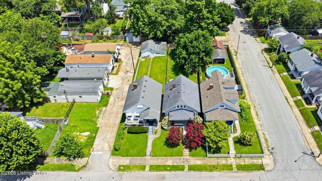 817 Lydia St, Louisville, KY 40217