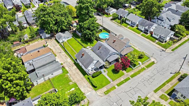 817 Lydia St, Louisville, KY 40217