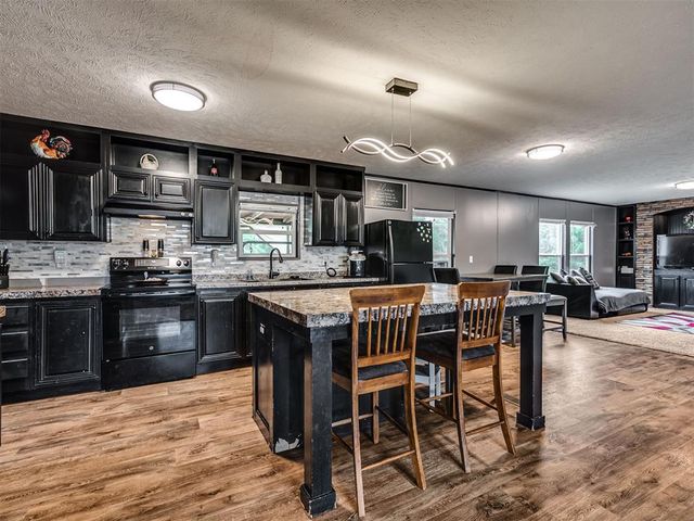 16215 Kasey Drive, Norman, OK 73026