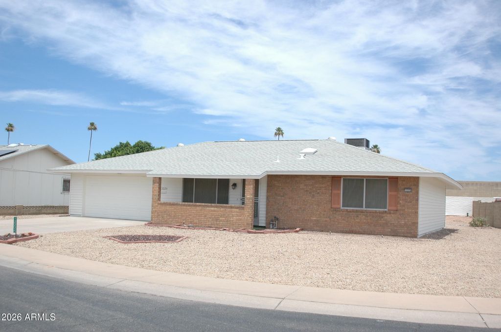 12225 N MISSION Drive, Sun City, AZ 85351