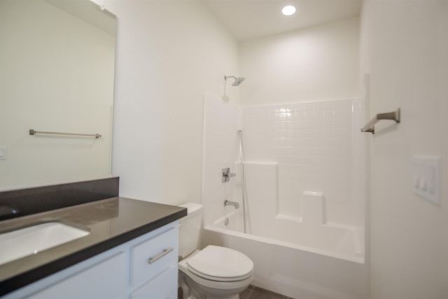 423 Cleveland St, Woodland, CA 95695