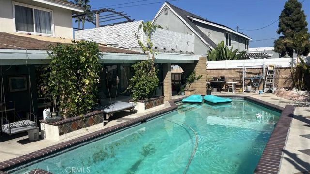 1524 E Glendale, Orange, CA 92865