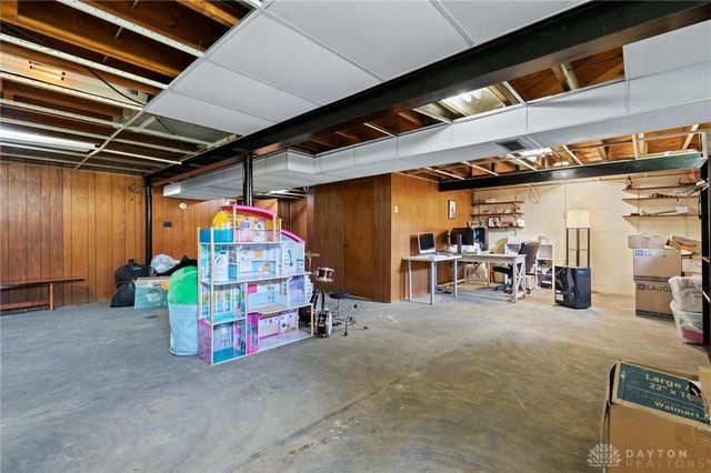 2111 State Route 235, Xenia Twp, OH 45385