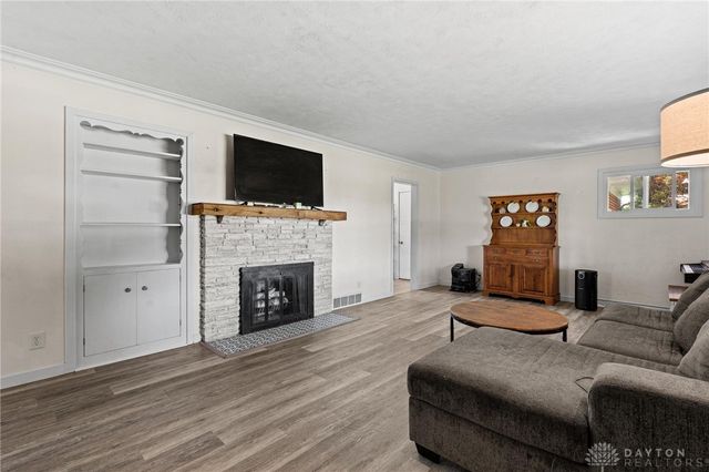 2111 State Route 235, Xenia Twp, OH 45385