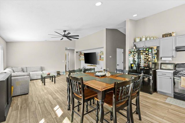 2770 Keyser Dr, Stockton, CA 95212