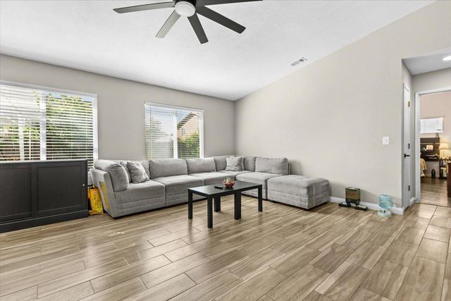 2770 Keyser Dr, Stockton, CA 95212