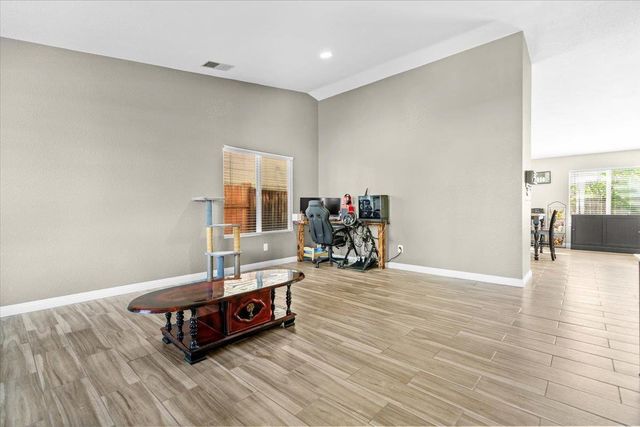 2770 Keyser Dr, Stockton, CA 95212