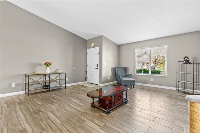 2770 Keyser Dr, Stockton, CA 95212