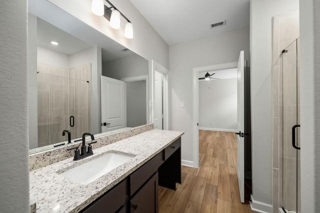 6015 Diamond Leaf Court, Conroe, TX 77304