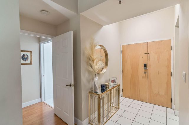 9755 NW 52nd St 112, Doral, FL 33178