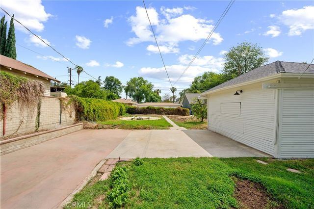 4415 12th, Riverside, CA 92501