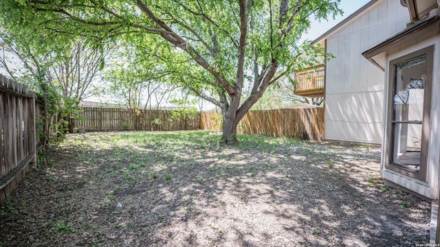 9914 Ardash Ln, San Antonio, TX 78250