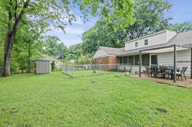 1626 STERLING DR, Memphis, TN 38119