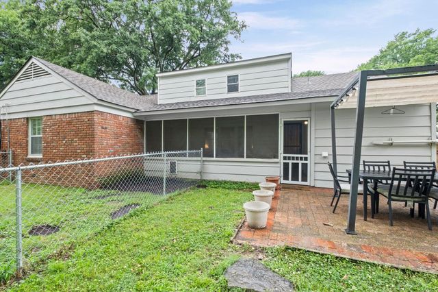 1626 STERLING DR, Memphis, TN 38119