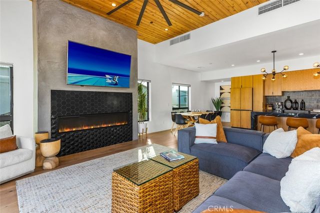 171 Savona Walk, Long Beach, CA 90803