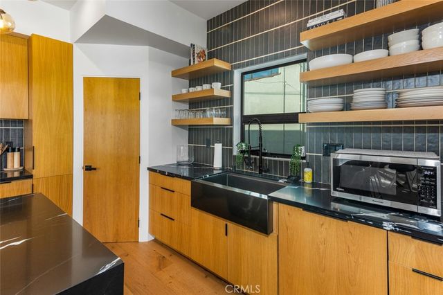 171 Savona Walk, Long Beach, CA 90803