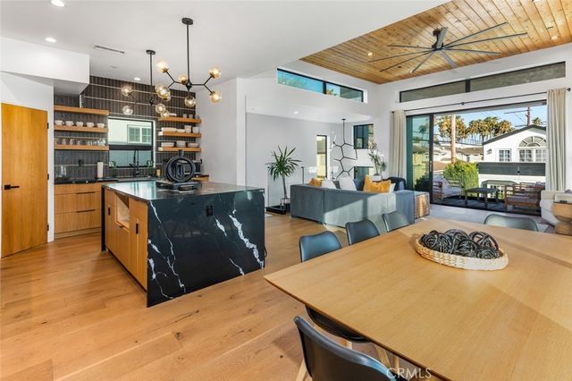 171 Savona Walk, Long Beach, CA 90803