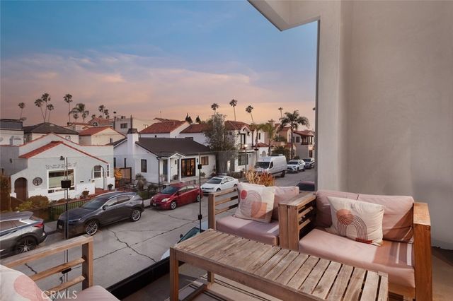 171 Savona Walk, Long Beach, CA 90803