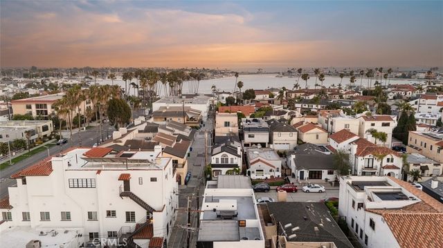 171 Savona Walk, Long Beach, CA 90803