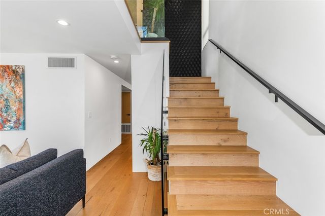 171 Savona Walk, Long Beach, CA 90803