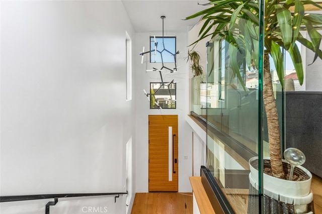171 Savona Walk, Long Beach, CA 90803