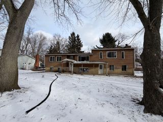 3099 Chenoa Street, Commerce Charter Township, MI 48382