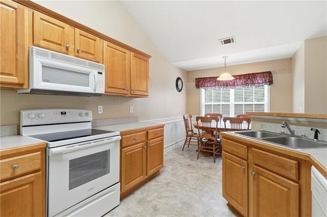 234 Dogwood Lane SE, Calhoun, GA 30701