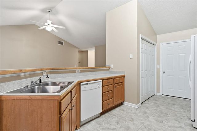 234 Dogwood Lane SE, Calhoun, GA 30701