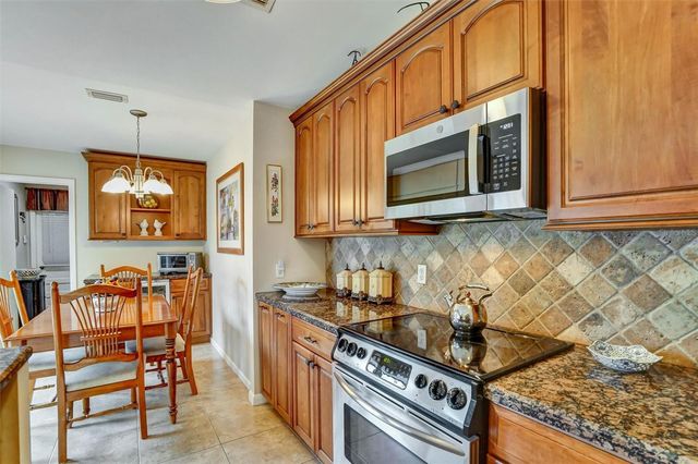 11816 LIPSEY ROAD, Tampa, FL 33618