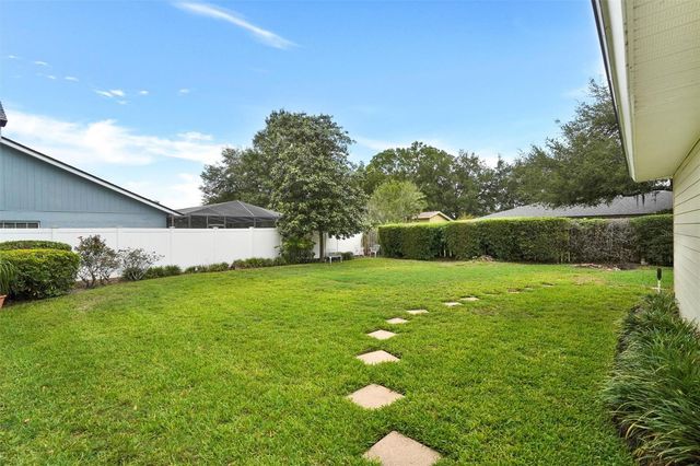 11816 LIPSEY ROAD, Tampa, FL 33618