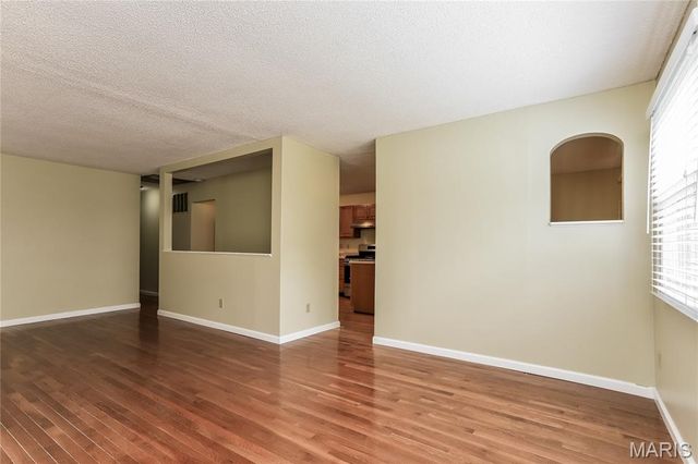2291 Hill House Road, Chesterfield, MO 63017