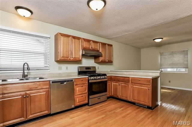 2291 Hill House Road, Chesterfield, MO 63017