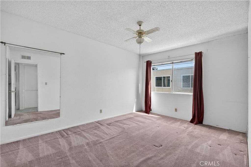 Image 17 of property listing at 9950 Topanga Canyon Boulevard 43, Chatsworth, CA 91311