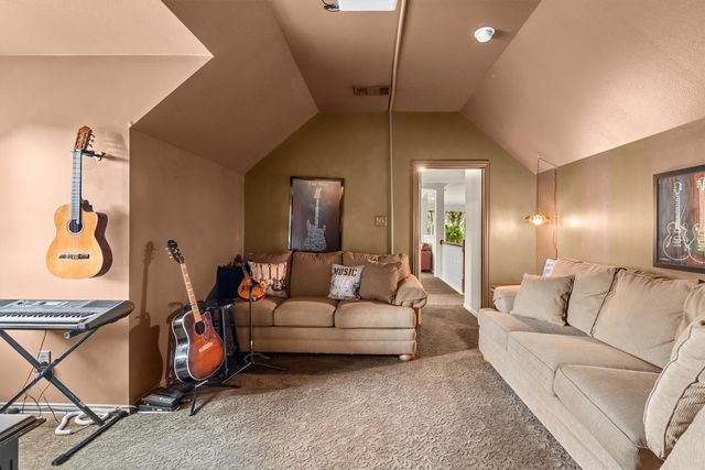 228 Livingston Drive, Hickory Creek, TX 75065