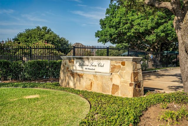 228 Livingston Drive, Hickory Creek, TX 75065