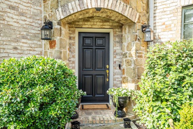 228 Livingston Drive, Hickory Creek, TX 75065