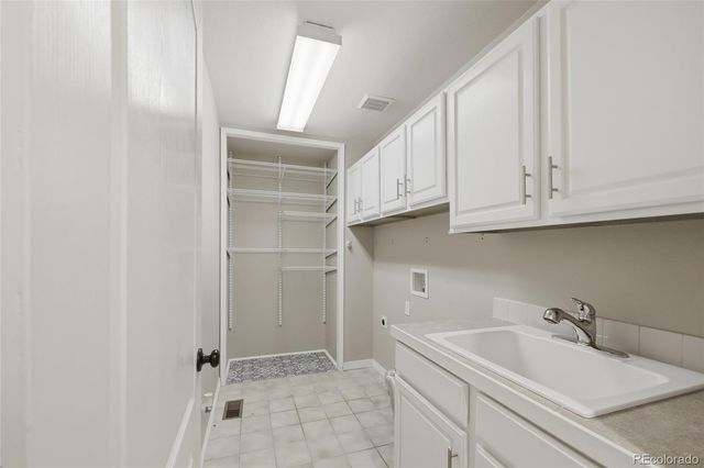 6476 Serengeti Circle, Lone Tree, CO 80124
