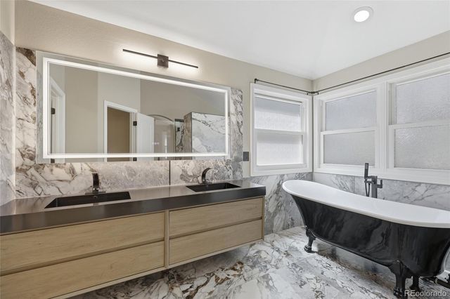 6476 Serengeti Circle, Lone Tree, CO 80124