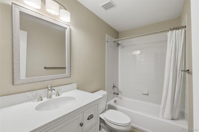 6476 Serengeti Circle, Lone Tree, CO 80124